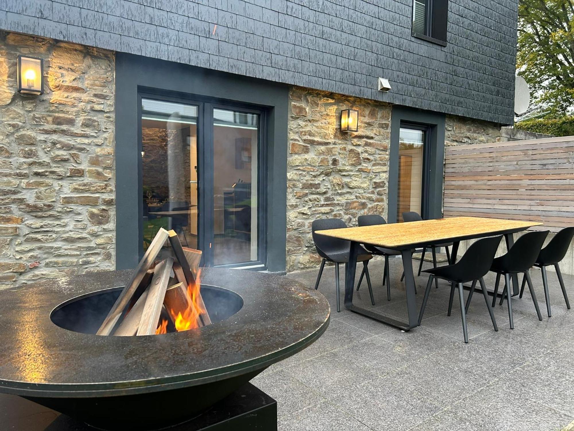 Appartamento Hyronimus House Amblève Esterno foto